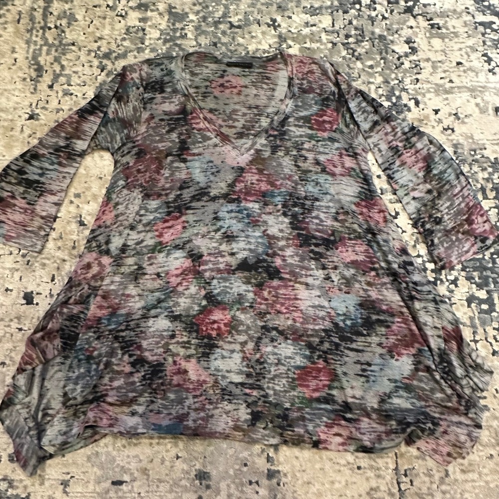 Nally & Millie Womens Abstract Floral V-Neck Sharkbite Tunic Top T256515B Medium